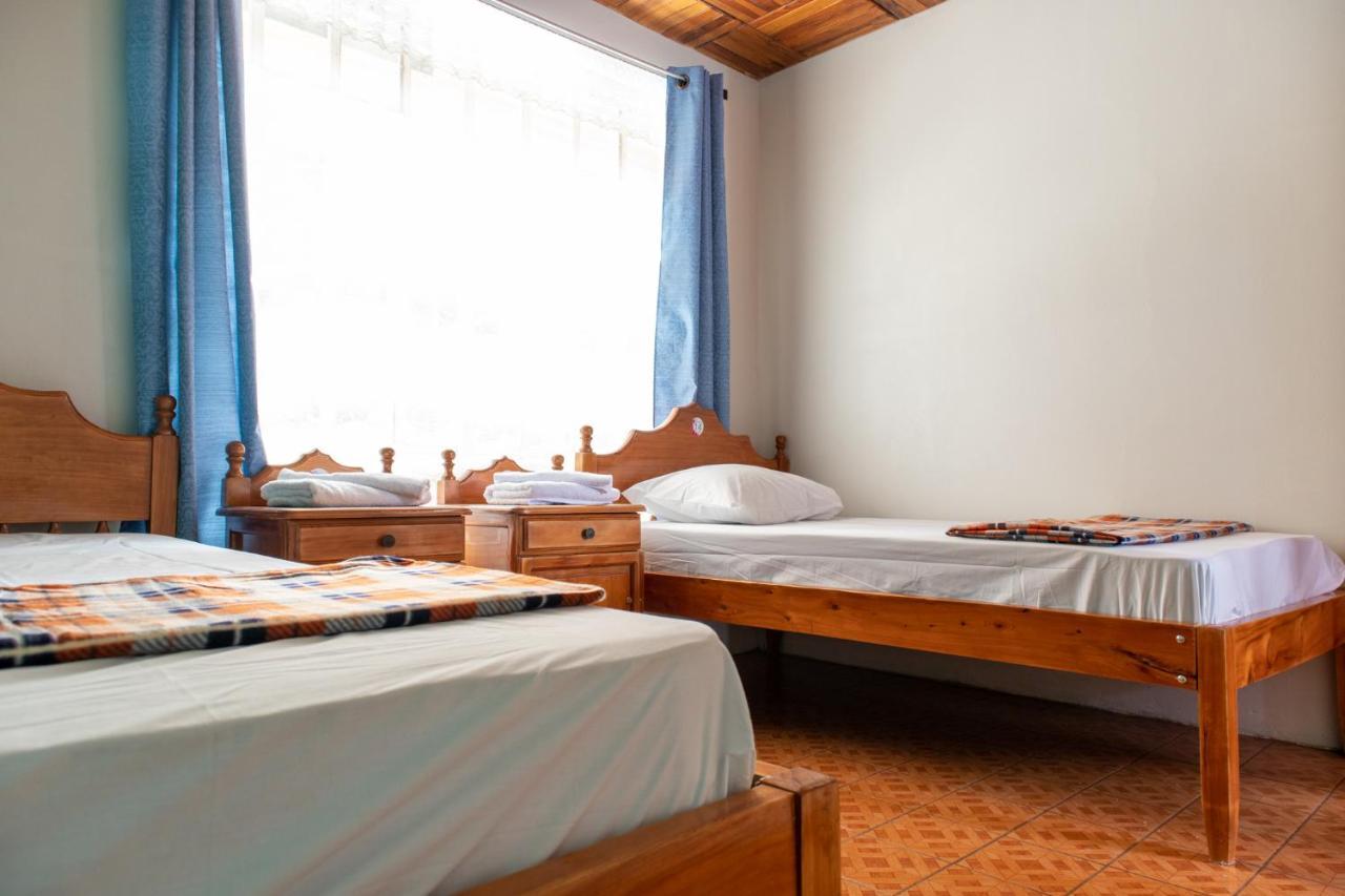 Hostel Bouganvilia Bed And Breakfast San Ramón Eksteriør billede